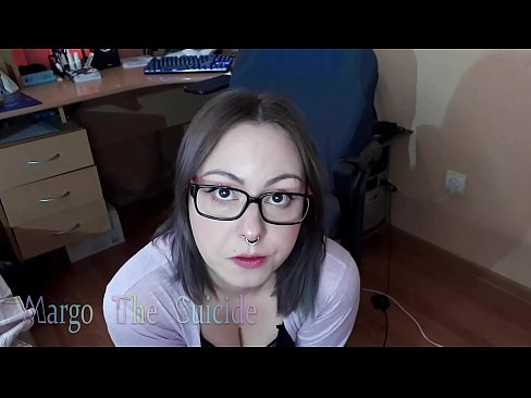 ❤️ Seksi djevojka s naočalama duboko siše dildo na kameri ❤️ Seks video na hr.ladyxxxporno.ru ❤