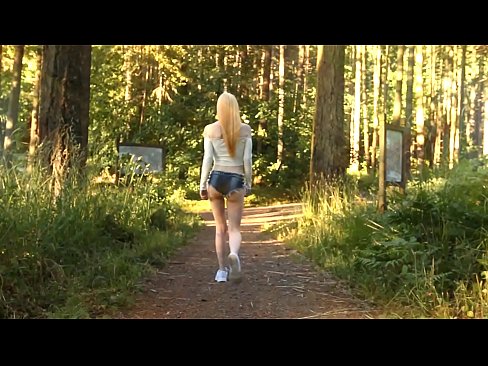 ❤️ Lijepa žena se kreće polako, a ne goli video ❤️ Seks video na hr.ladyxxxporno.ru ❤